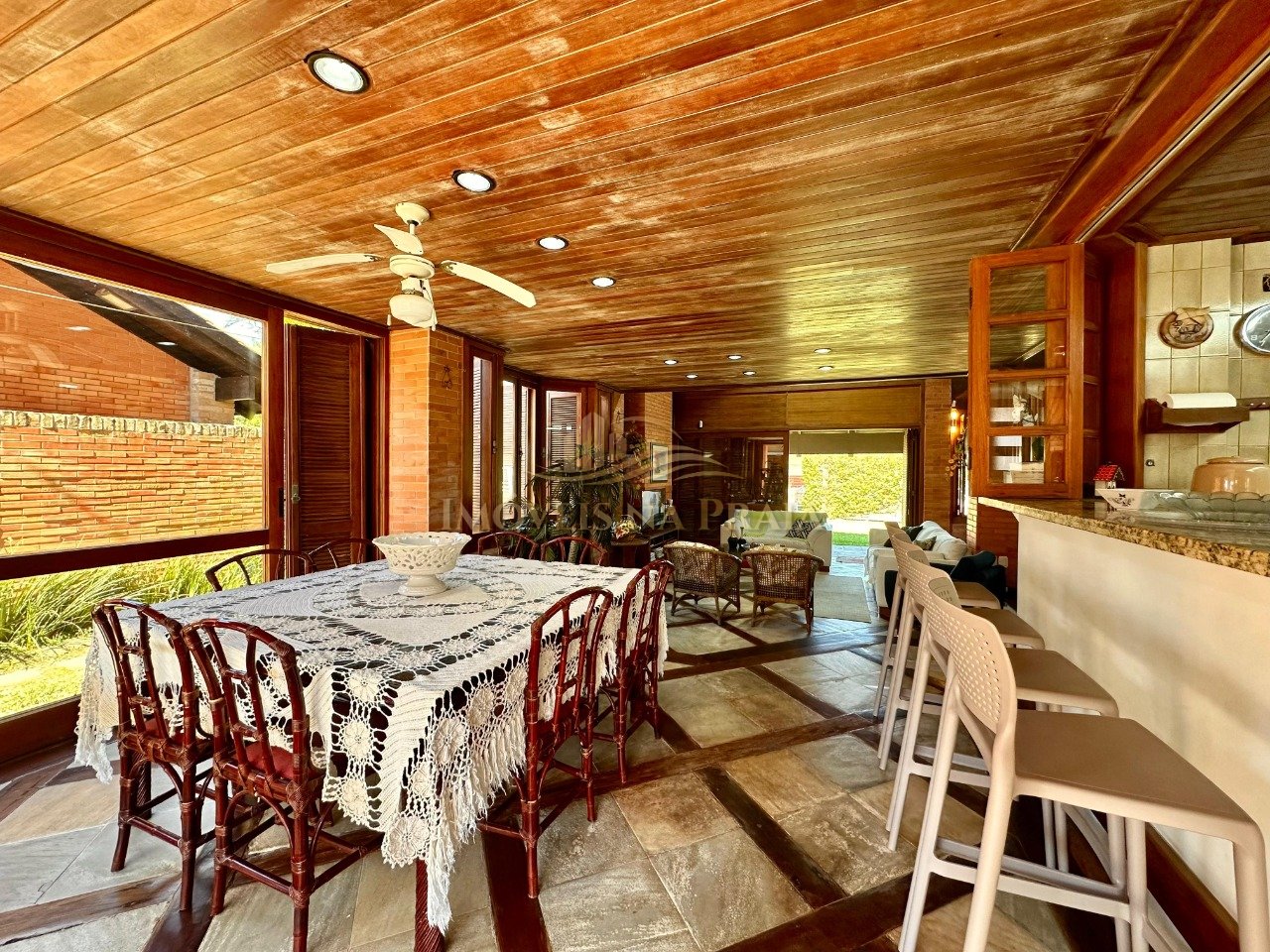 Foto 13 — Casa 5 dormitórios no bairro Atlântida