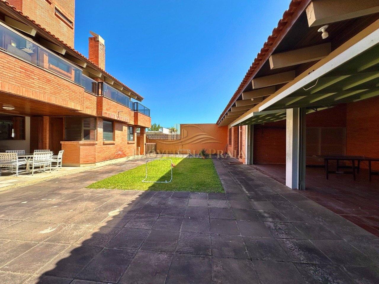 Foto 19 — Casa 5 dormitórios no bairro Atlântida