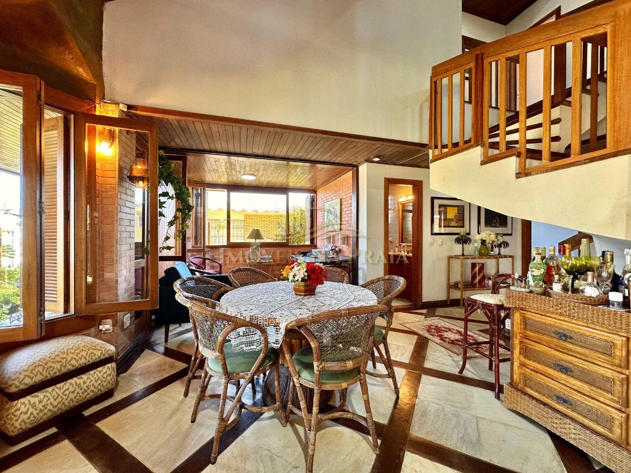 Foto 11 — Casa 5 dormitórios no bairro Atlântida