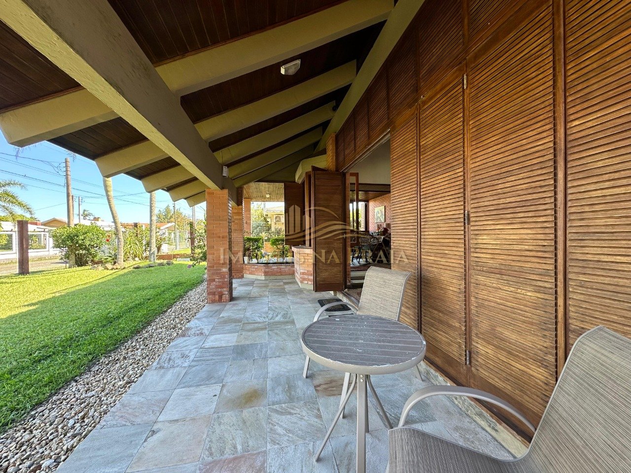 Foto 7 — Casa 5 dormitórios no bairro Atlântida