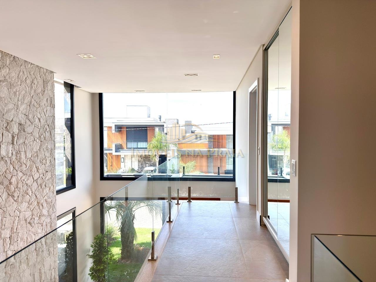 Foto 18 — Casa em Condomínio 4 dormitórios no bairro Sunset