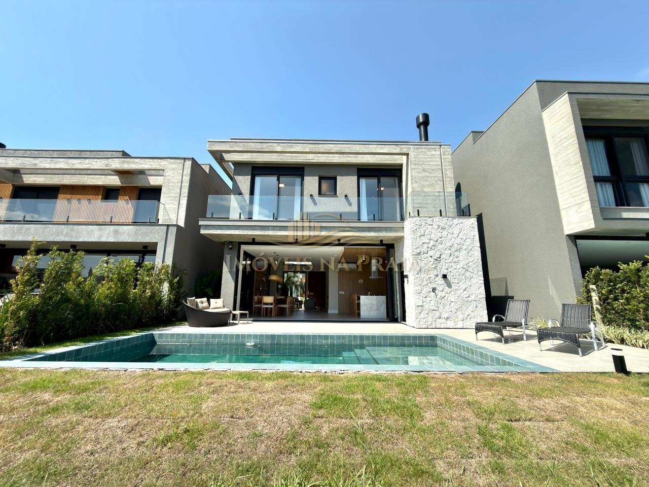 Foto 3 — Casa em Condomínio 4 dormitórios no bairro Sunset