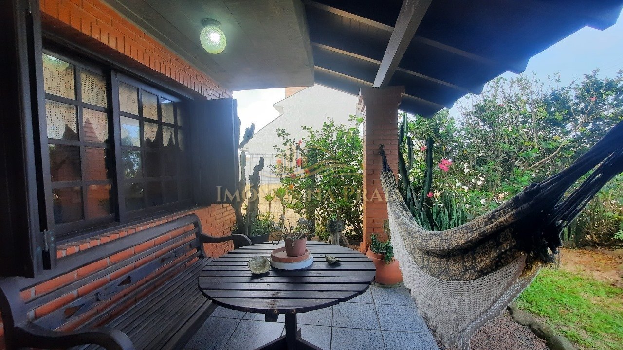 Foto 5 — Casa 5 dormitórios no bairro Remanso