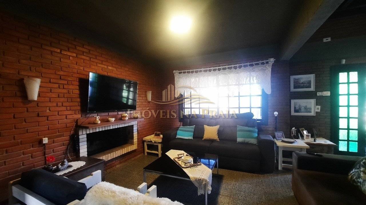 Foto 6 — Casa 5 dormitórios no bairro Remanso