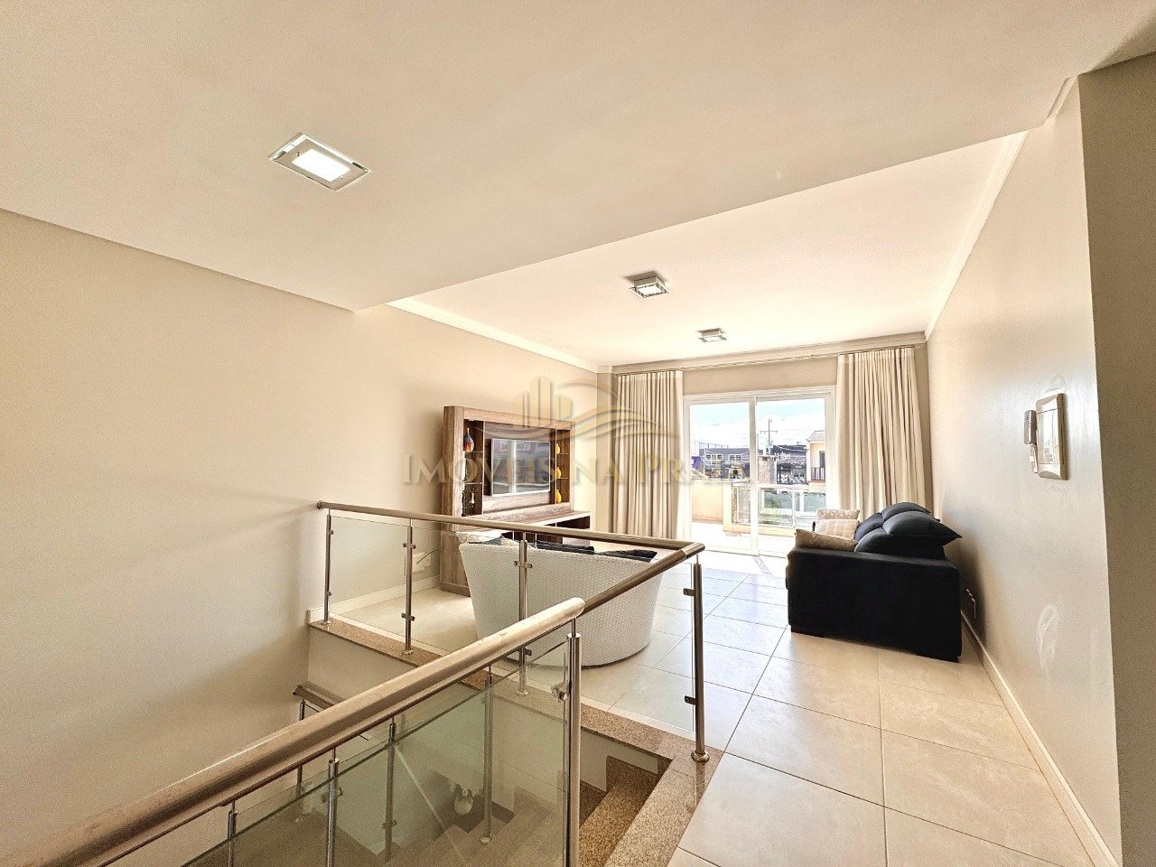 Foto 22 — 3 Dormitórios, Mobiliada