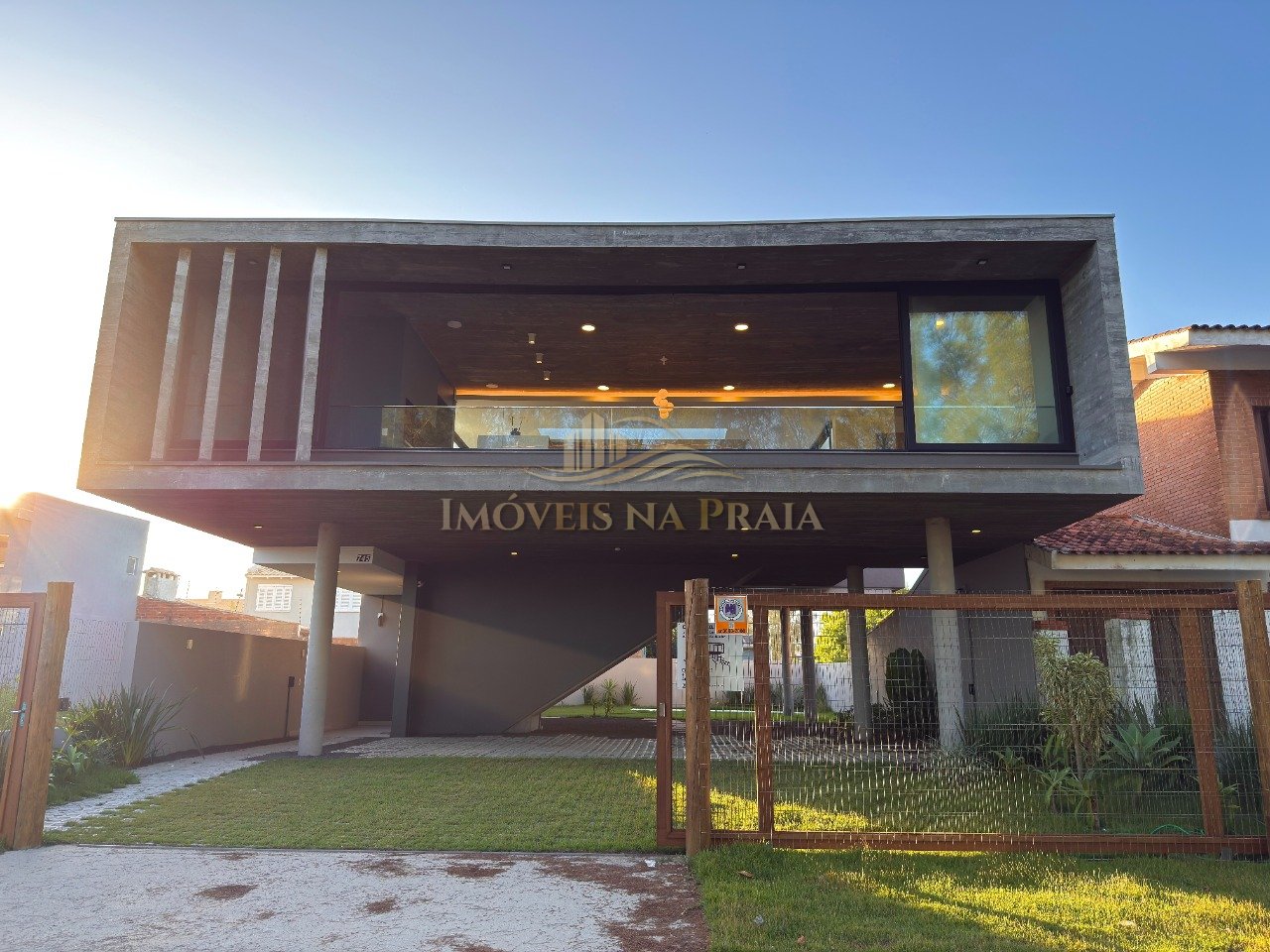 Casa Ponto - em Xangri-Lá