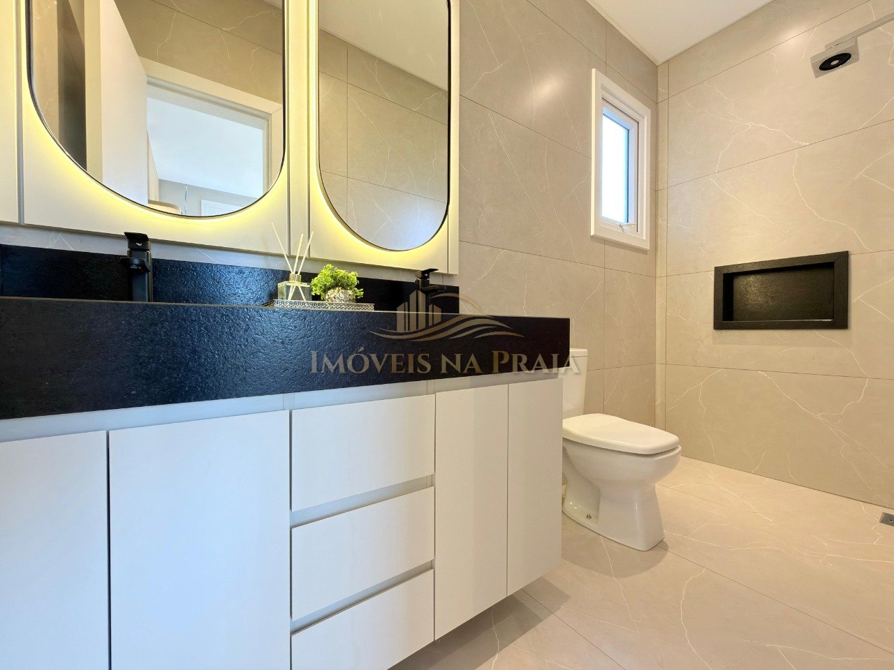 Foto 19 — Casa em Condomínio 3 dormitórios no bairro Allure Beach Condo