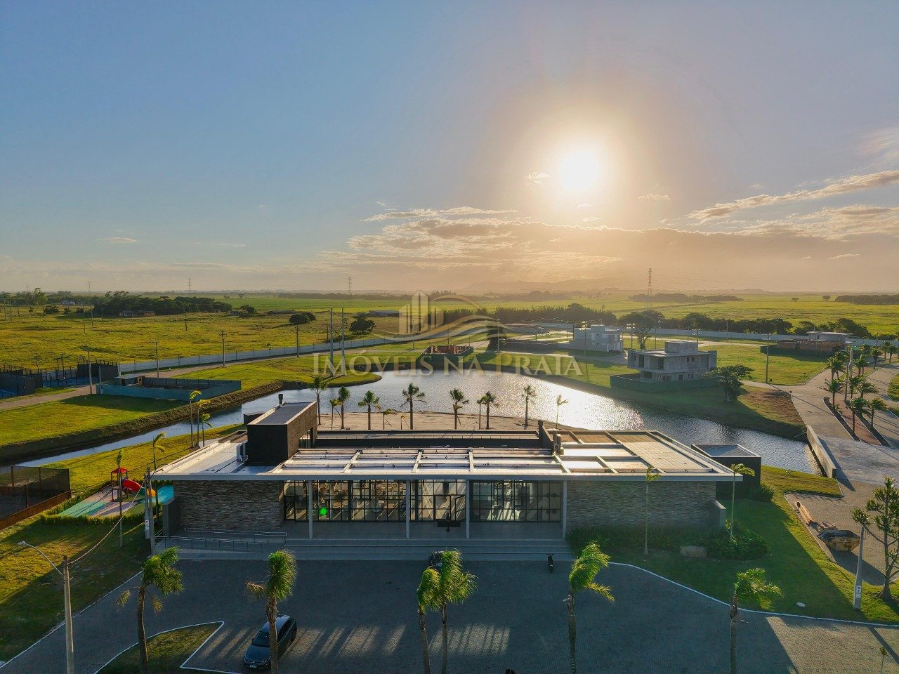 Foto 40 — Casa em Condomínio 3 dormitórios no bairro Allure Beach Condo