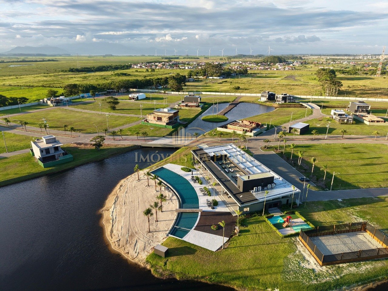 Foto 38 — Casa em Condomínio 3 dormitórios no bairro Allure Beach Condo