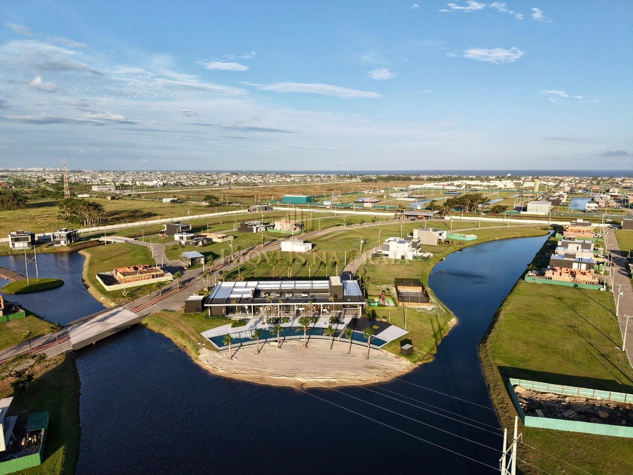 Foto 36 — Casa em Condomínio 3 dormitórios no bairro Allure Beach Condo