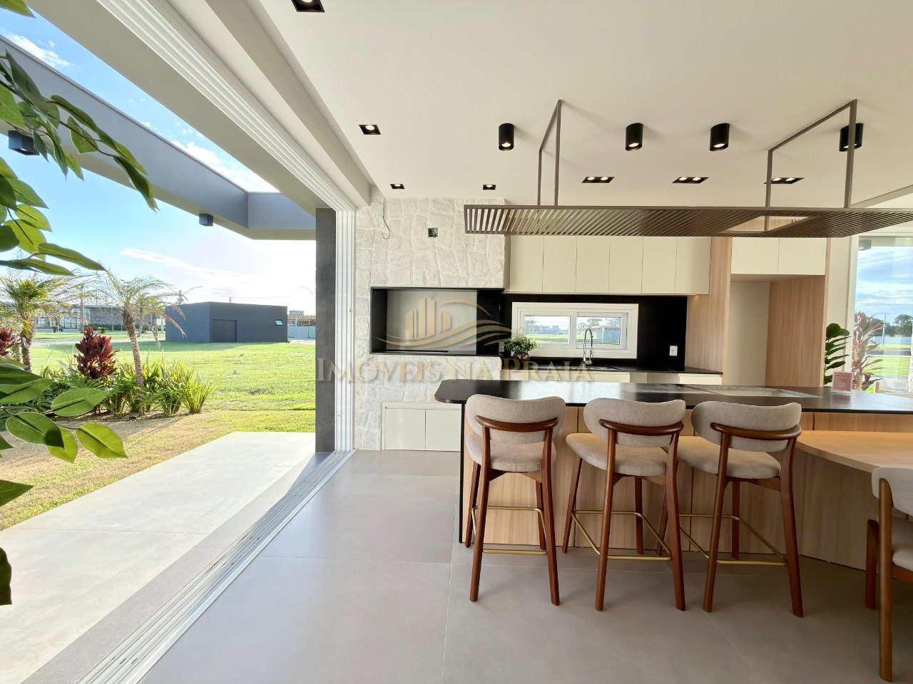 Foto 13 — Casa em Condomínio 3 dormitórios no bairro Allure Beach Condo