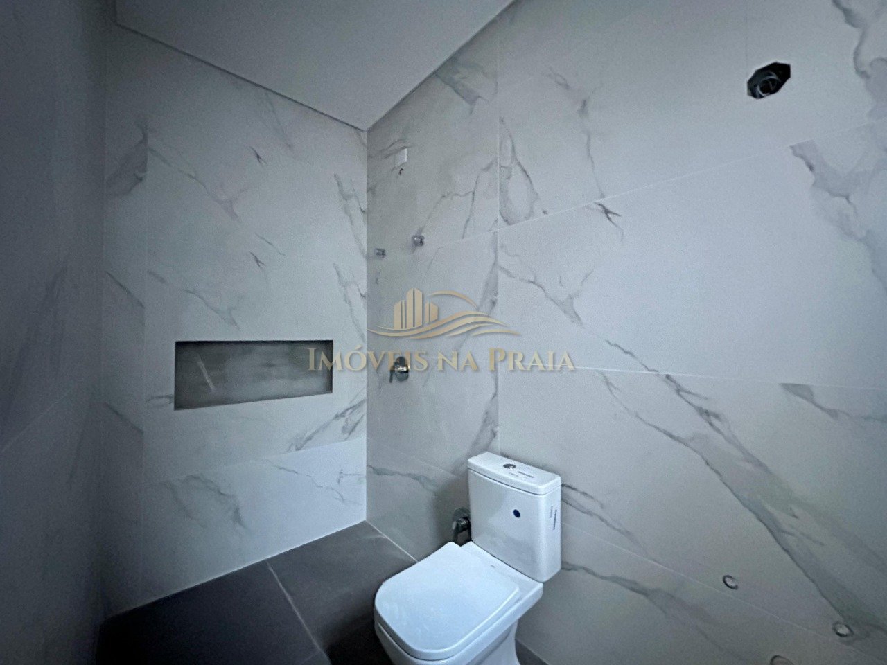 Foto 13 — Casa em Condomínio 4 dormitórios no bairro Allure Beach Condo