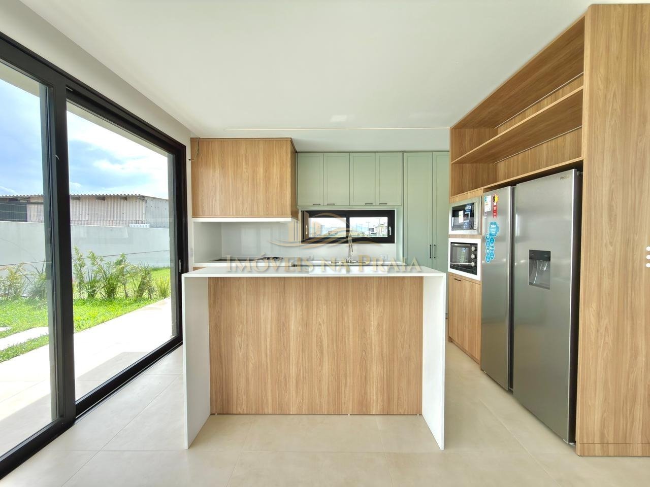 Foto 9 — Casa em Condomínio 4 dormitórios no bairro Allure Beach Condo