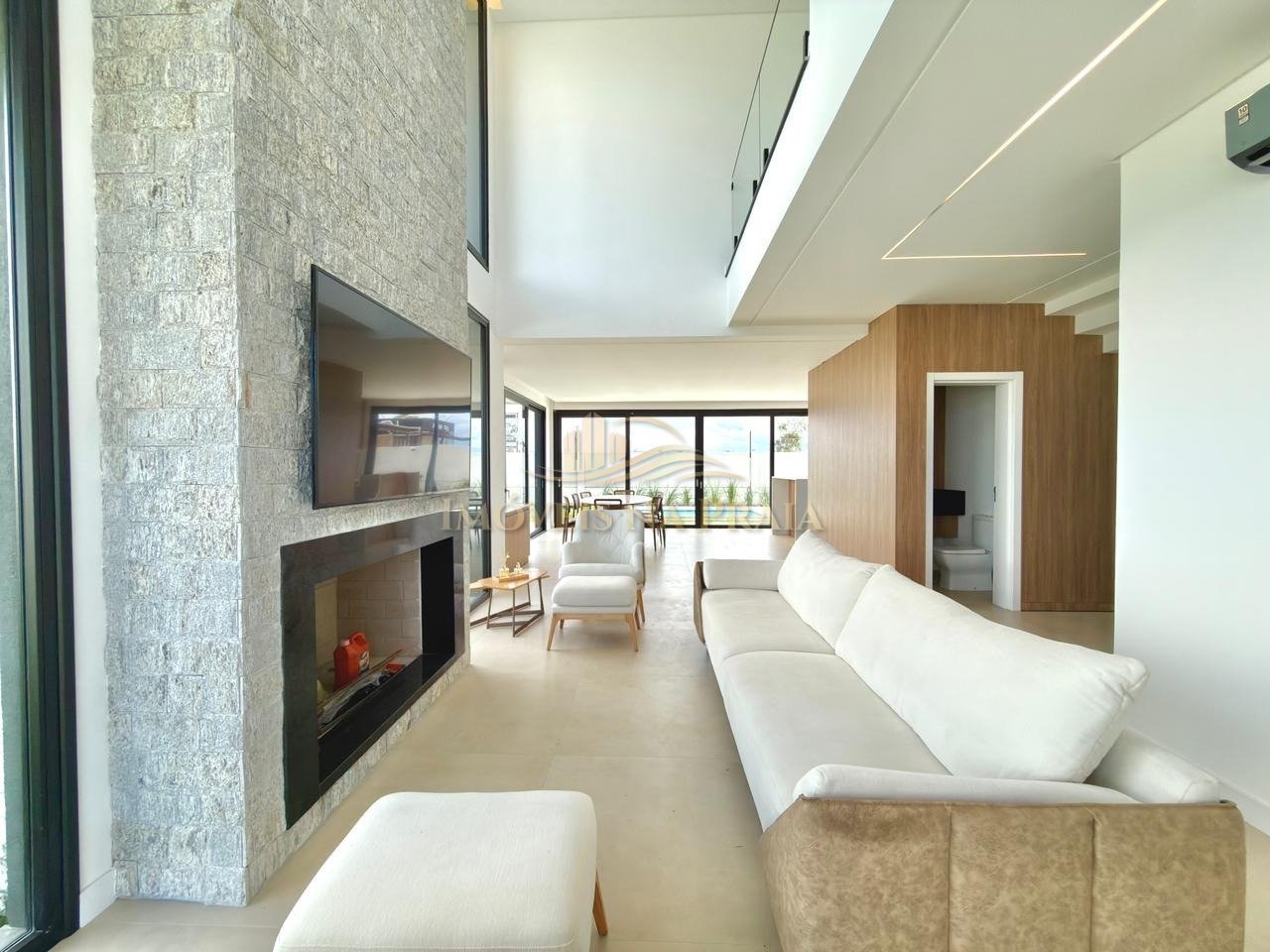 Foto 5 — Casa em Condomínio 4 dormitórios no bairro Allure Beach Condo