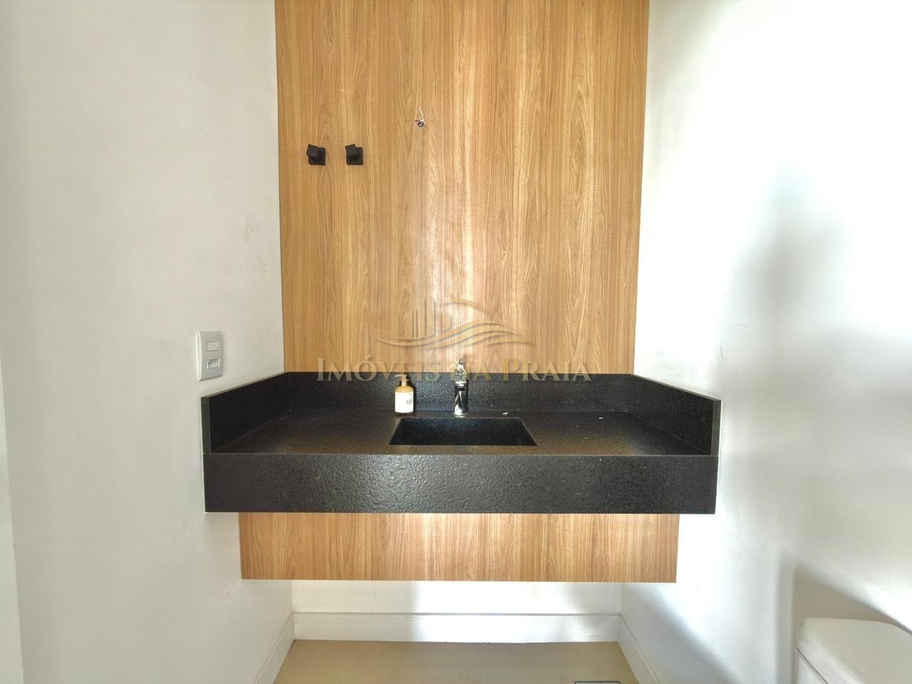 Foto 20 — Casa em Condomínio 4 dormitórios no bairro Allure Beach Condo