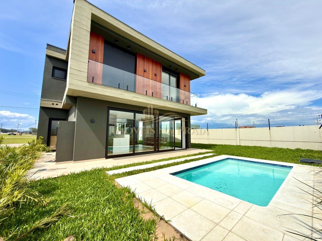 Foto 3 — Casa em Condomínio 4 dormitórios no bairro Allure Beach Condo