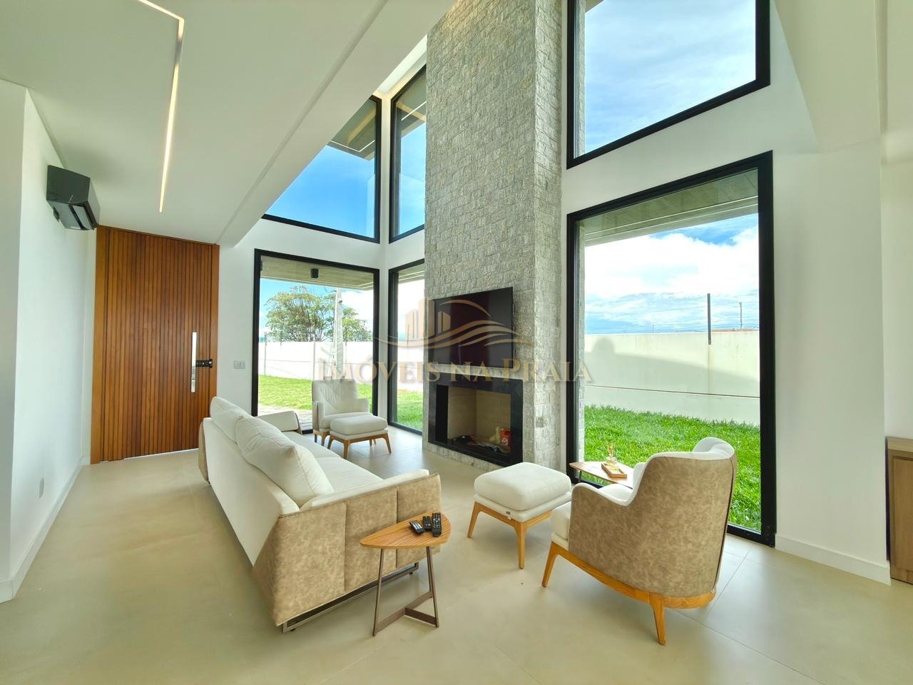 Foto 14 — Casa em Condomínio 4 dormitórios no bairro Allure Beach Condo