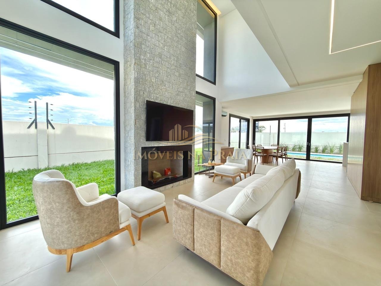 Foto 6 — Casa em Condomínio 4 dormitórios no bairro Allure Beach Condo