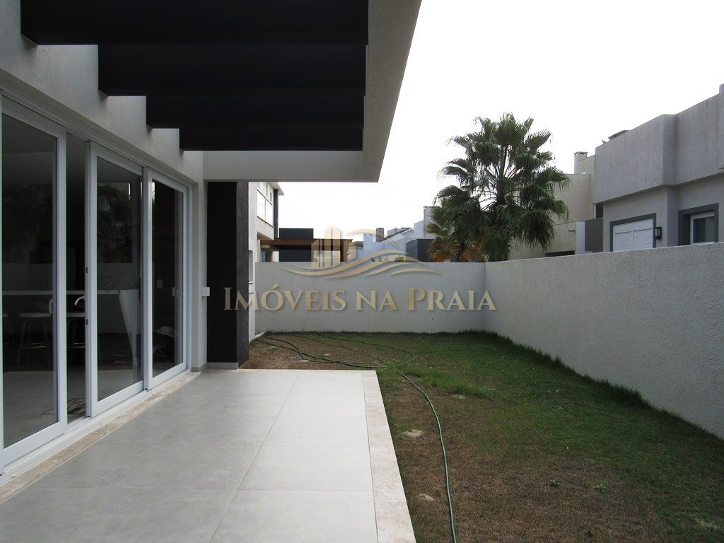 Foto 32 — Casa em Condomínio no Las Palmas.