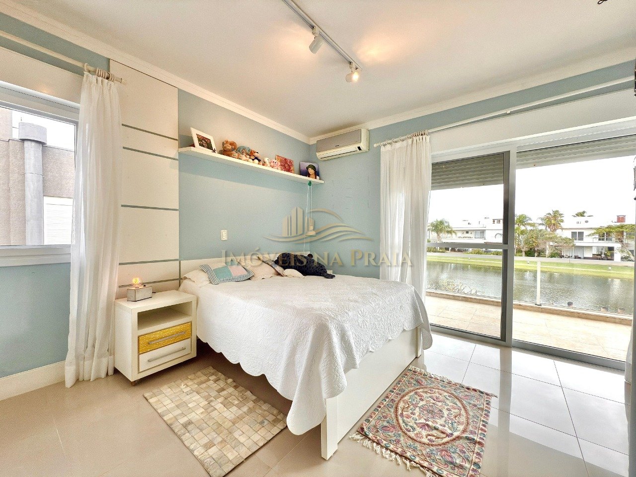 Foto 33 — Casa em Condomínio 4 dormitórios no bairro Ventura Club