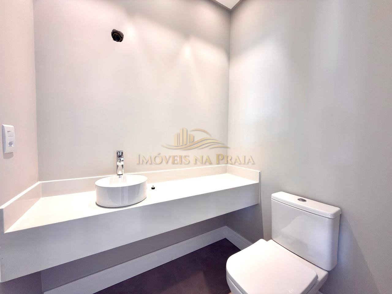 Foto 8 — Casa 4 dormitórios no bairro Atlantida