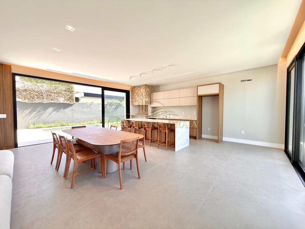 Foto 9 — Casa 4 dormitórios no bairro Atlantida