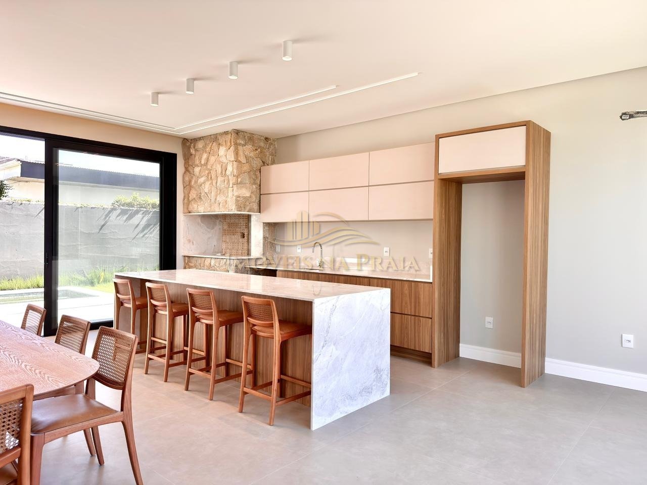 Foto 11 — Casa 4 dormitórios no bairro Atlantida