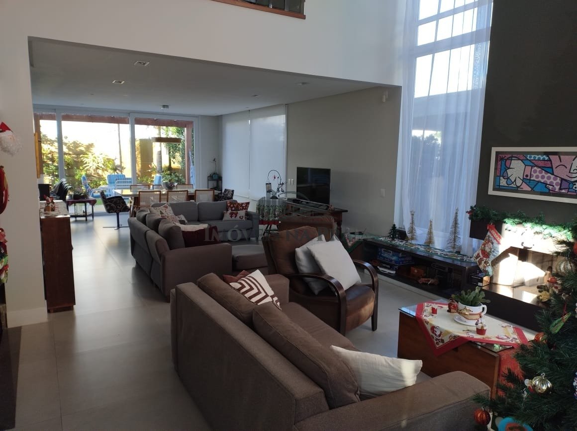 Foto 3 — Casa em Condomínio no Villaggio Atlantida.
