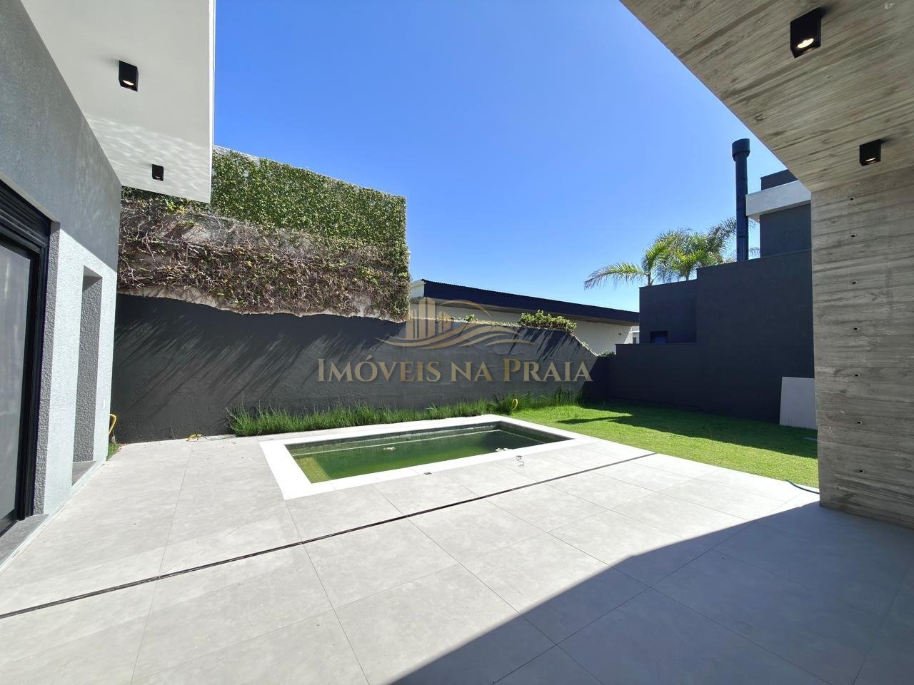 Foto 31 — Casa 4 dormitórios no bairro Atlantida