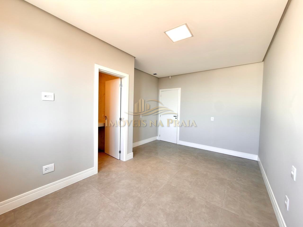 Foto 26 — Casa 4 dormitórios no bairro Atlantida