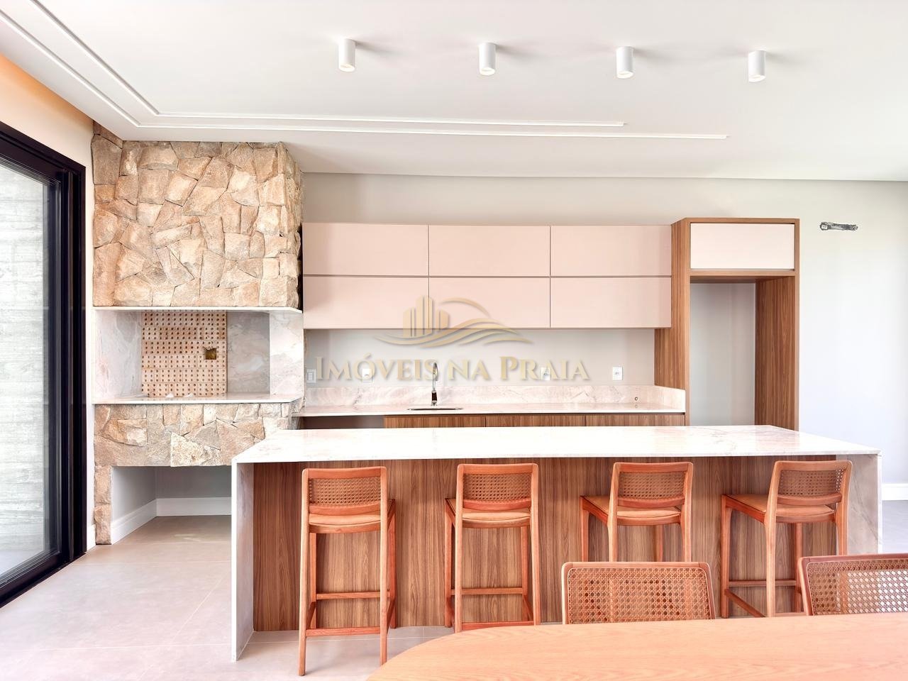 Foto 12 — Casa 4 dormitórios no bairro Atlantida