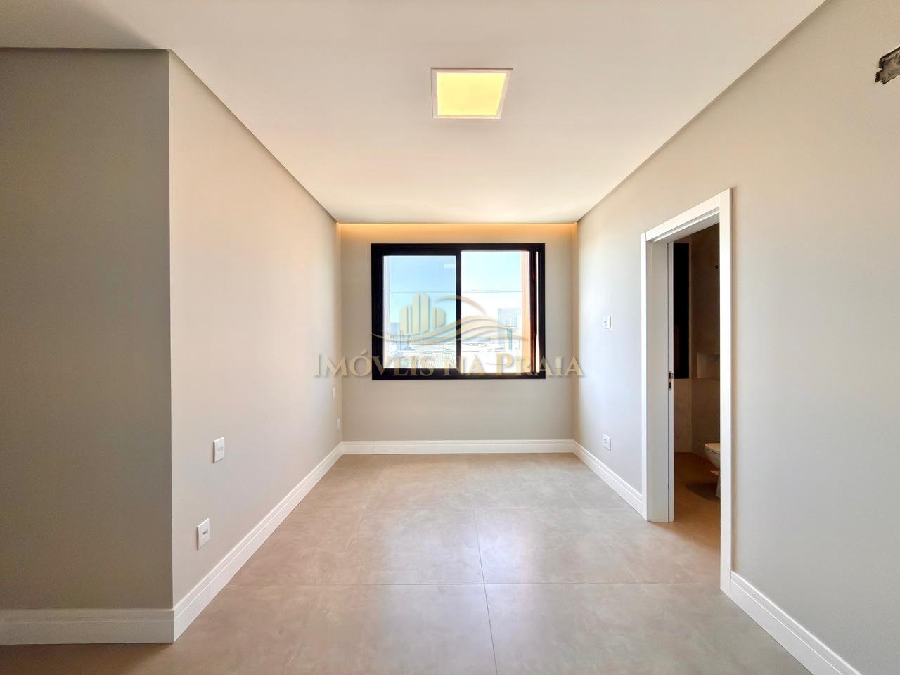 Foto 21 — Casa 4 dormitórios no bairro Atlantida