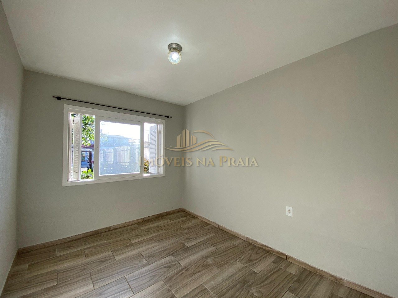 Foto 13 — - Casa semimobiliada no Centro de Xangri-Lá