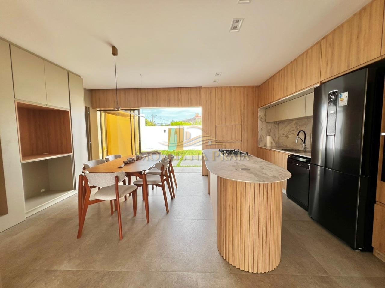 Foto 6 — Casa 4 dormitórios no bairro Centro