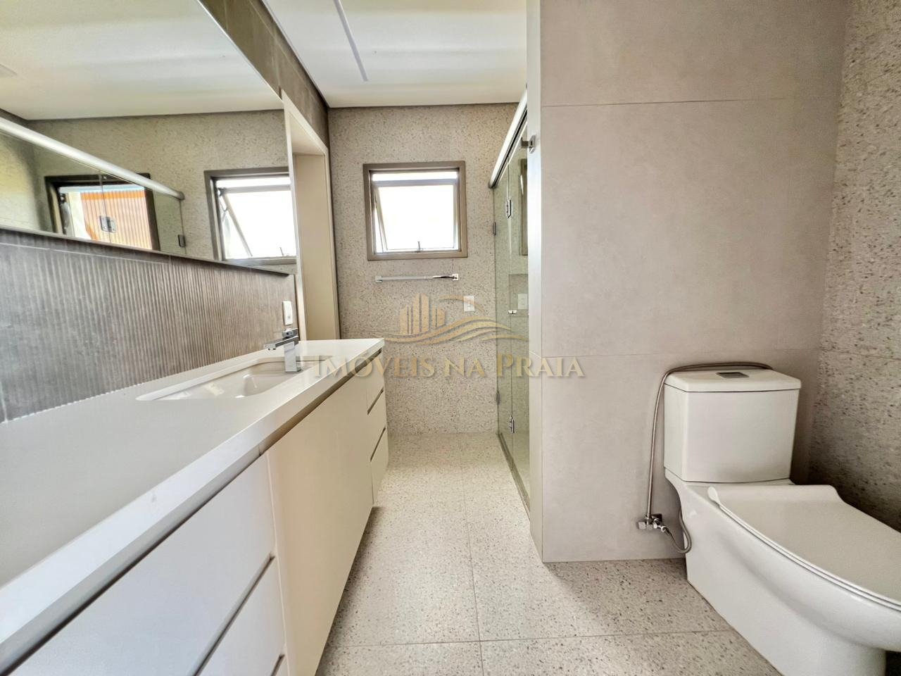 Foto 16 — Casa 4 dormitórios no bairro Centro