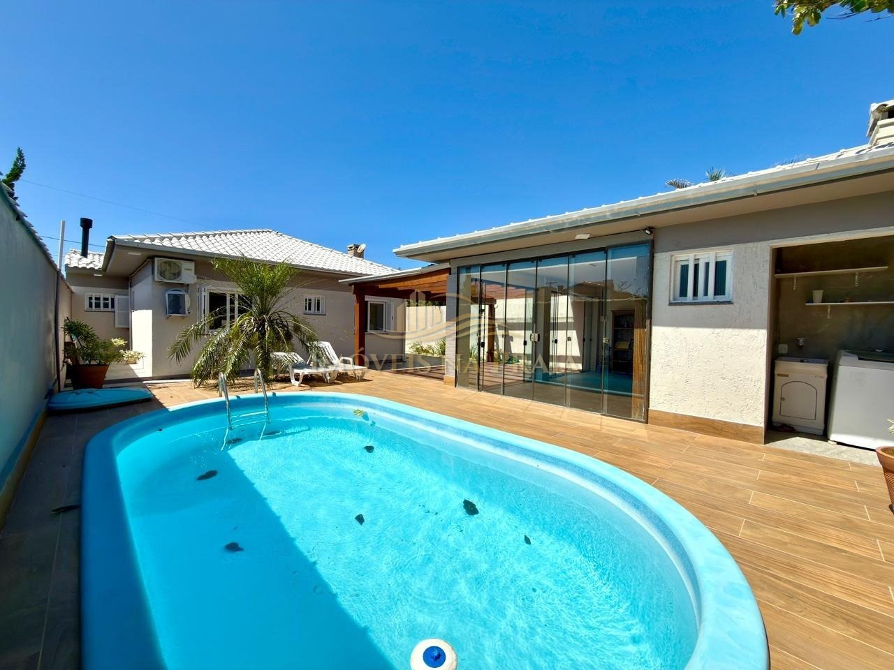 Foto 2 — Casa 3 dormitórios no bairro Remanso