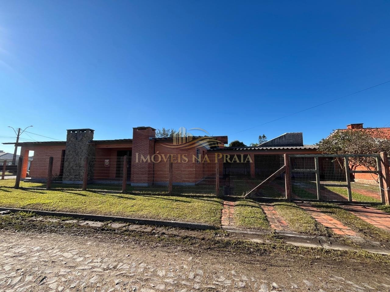 Foto 3 — Casa 4 dormitórios no bairro Remanso