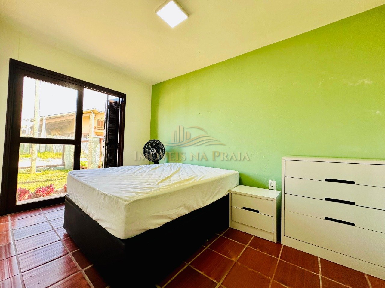 Foto 2 — Casa 3 dormitórios no bairro Noiva do Mar