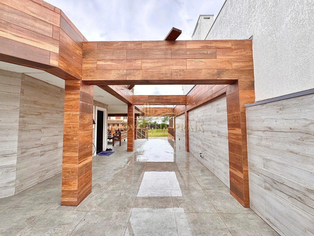 Foto 9 — Casa 4 dormitórios no bairro Arpoador