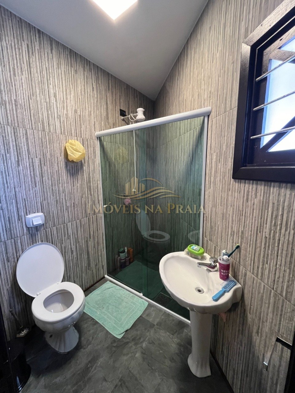 Foto 24 — Casa 4 dormitórios no bairro Arpoador