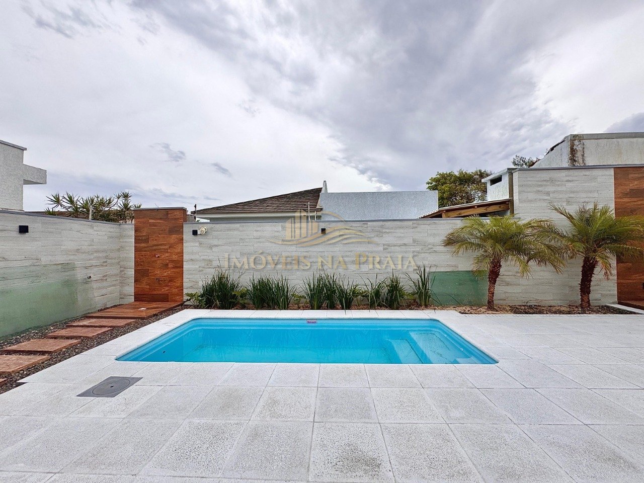 Foto 13 — Casa 4 dormitórios no bairro Arpoador