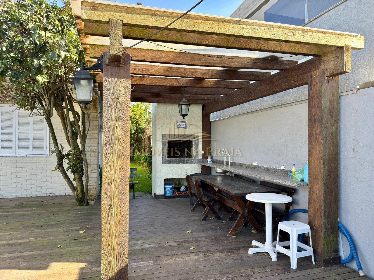 Foto 6 — Casa 4 dormitórios no bairro Atlântida