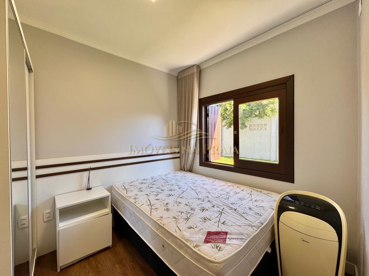 Foto 5 — Casa 4 dormitórios no bairro Noiva do Mar