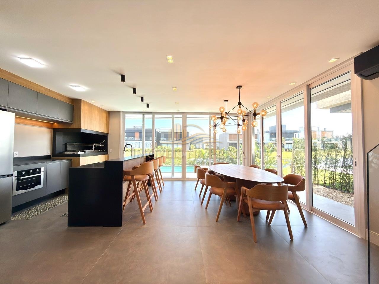 Foto 11 — Casa em Condomínio 4 dormitórios no bairro Sunset