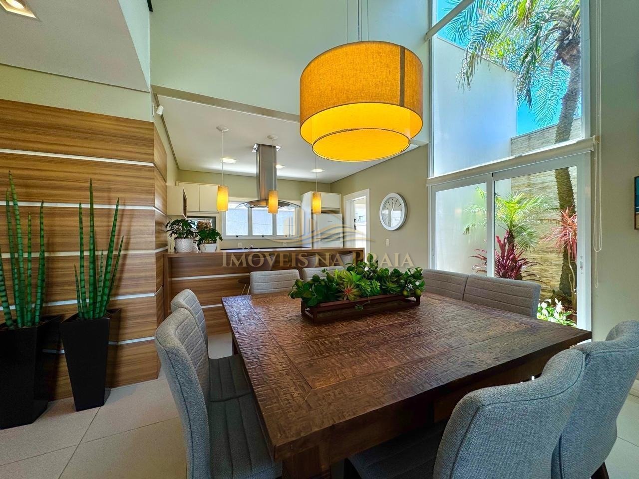 Foto 8 — Casa 4 dormitórios no bairro Rainha do Mar