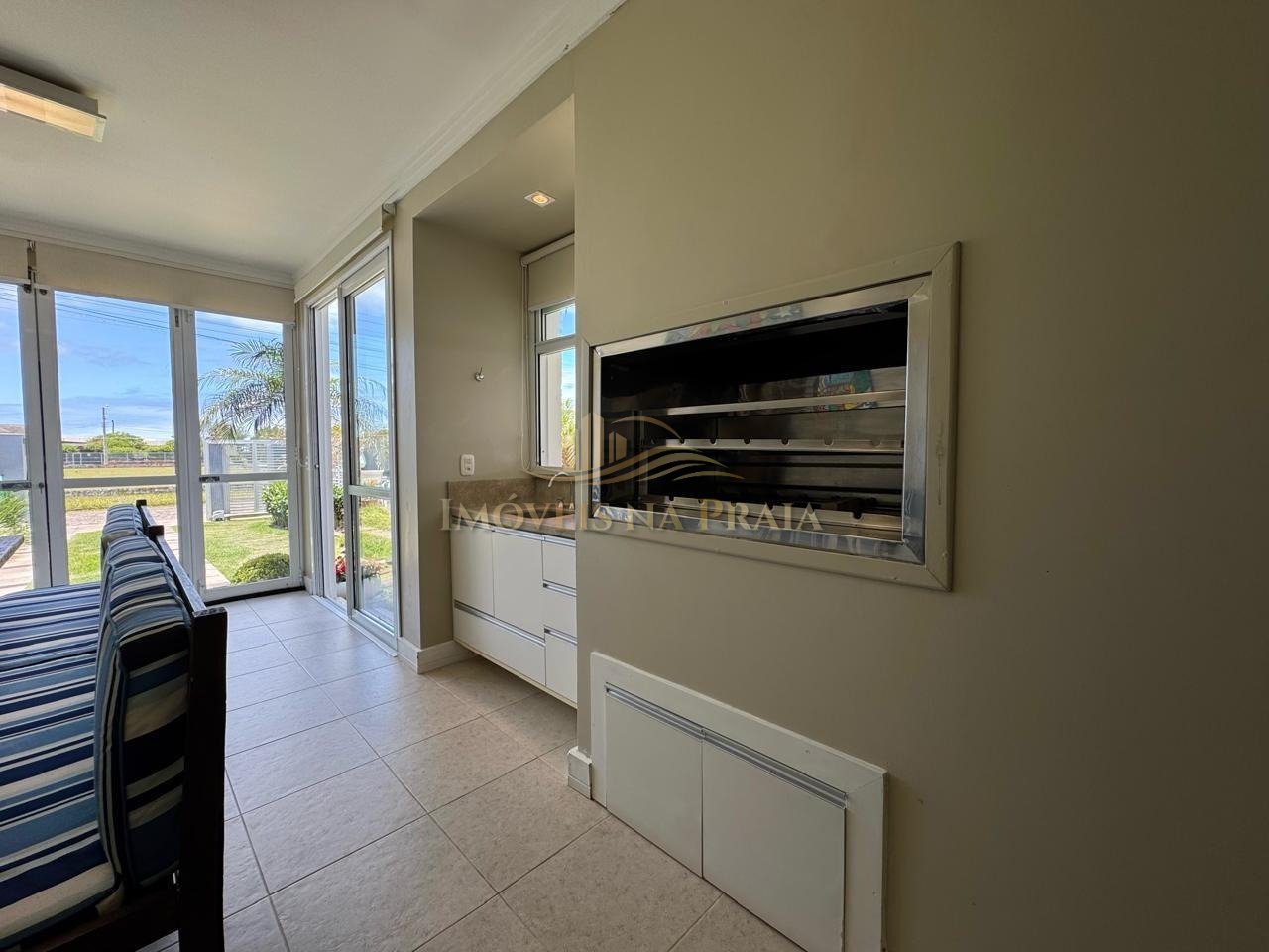 Foto 43 — Casa 4 dormitórios no bairro Rainha do Mar