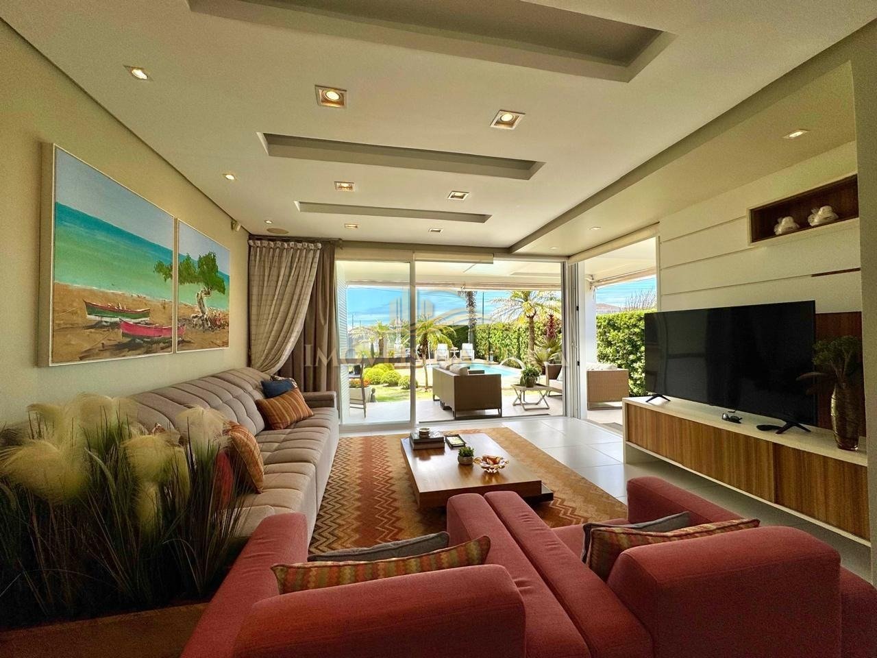 Foto 5 — Casa 4 dormitórios no bairro Rainha do Mar