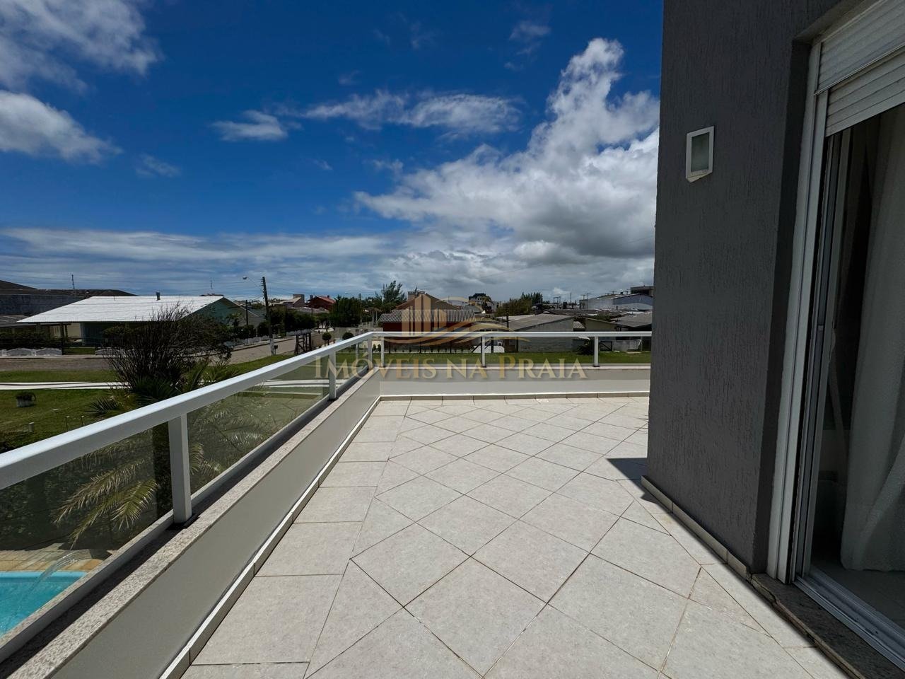 Foto 26 — Casa 4 dormitórios no bairro Rainha do Mar