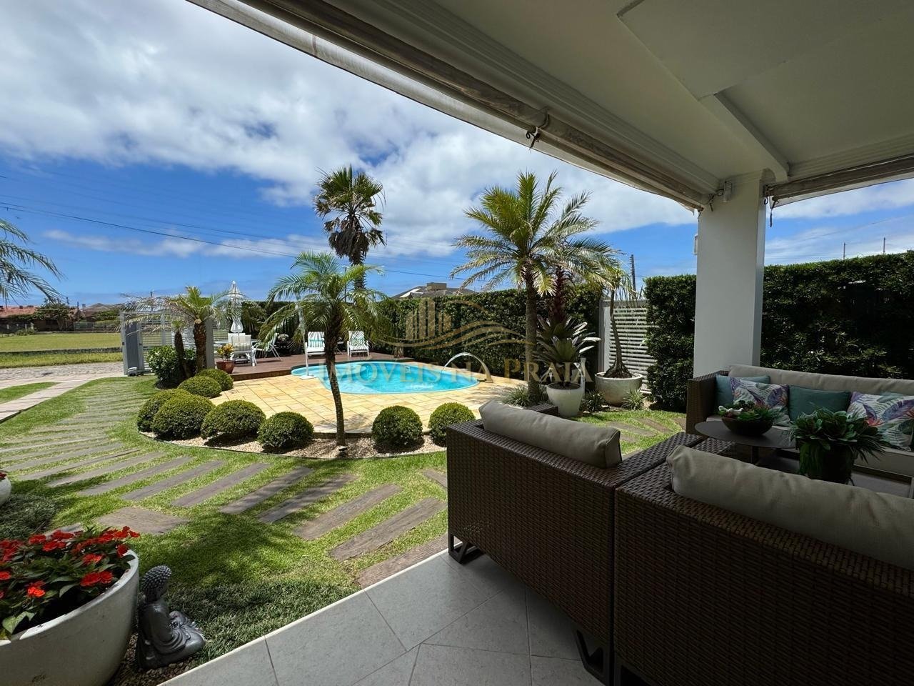 Foto 18 — Casa 4 dormitórios no bairro Rainha do Mar