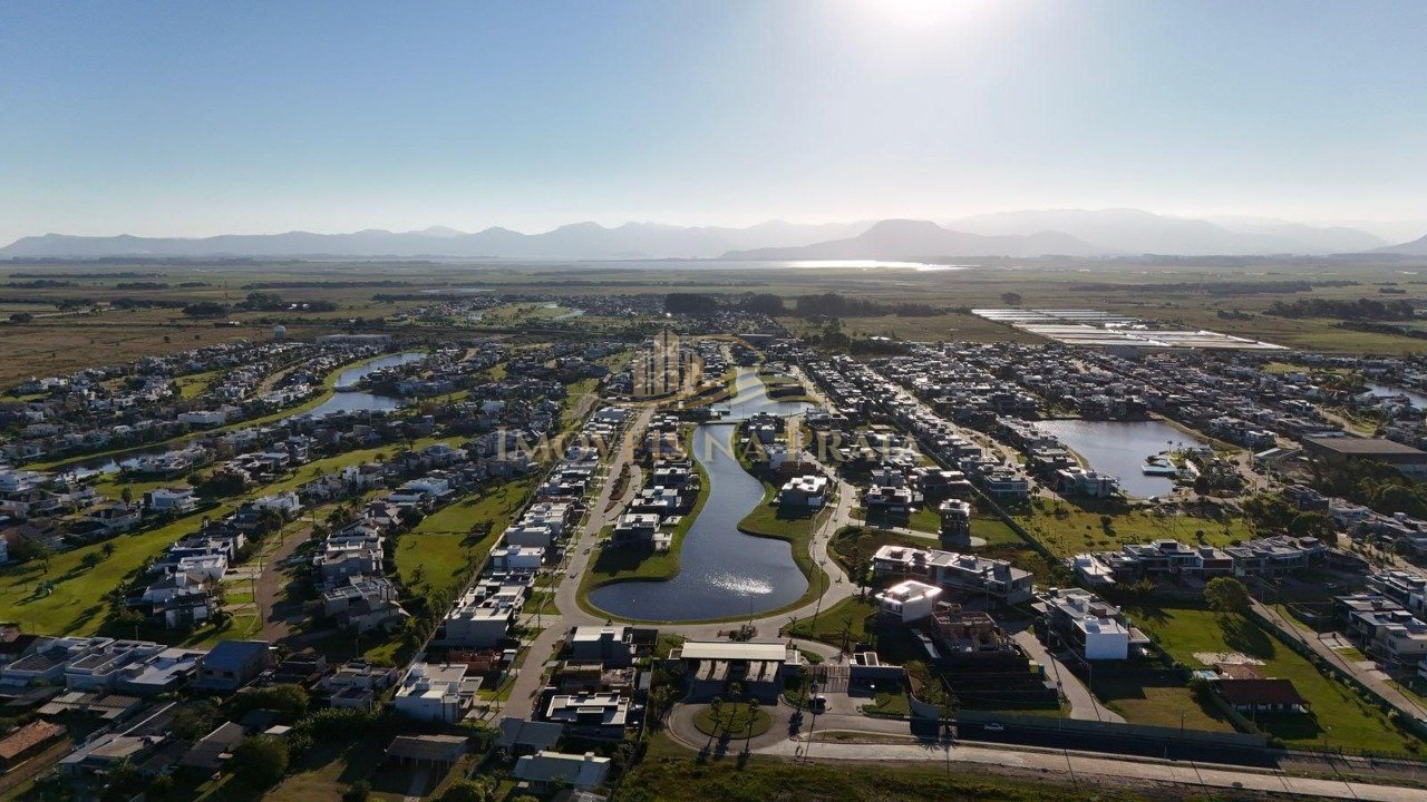 Foto 42 — Casa em Condomínio 4 dormitórios no bairro Sunset